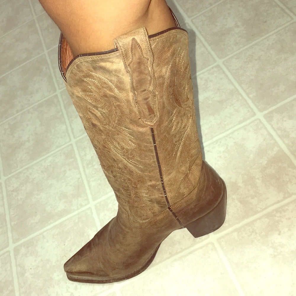 Cowgirls boots